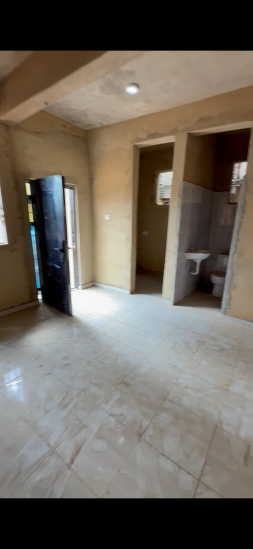 Single bedroom self contained