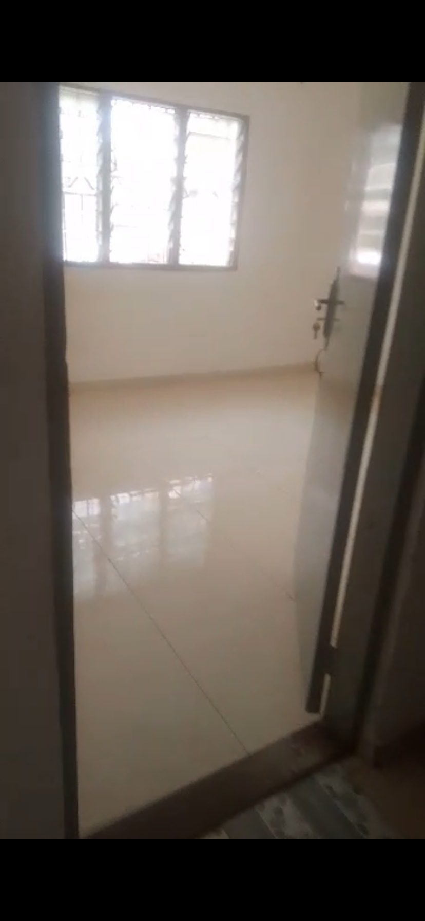 Chamber and hall self contained